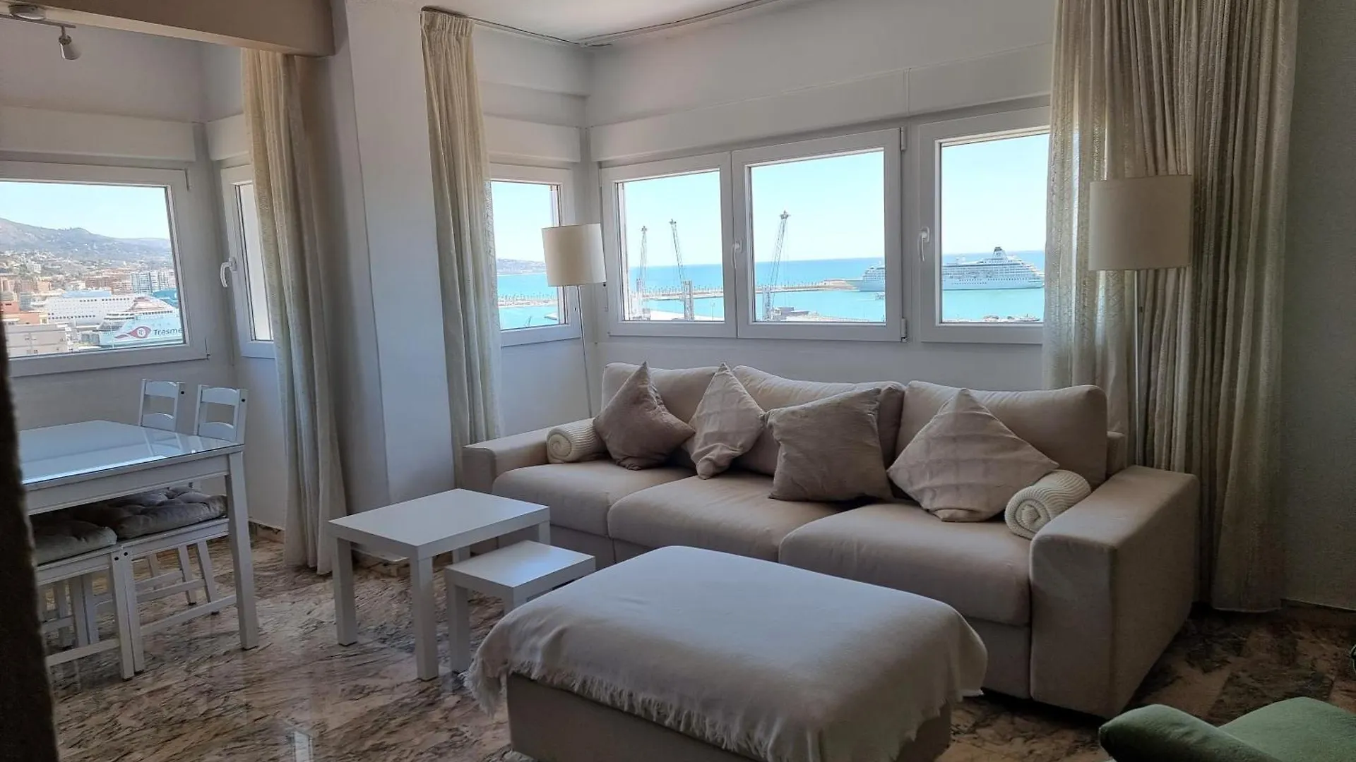 Apartment Ferienwohnung VistaMálaga